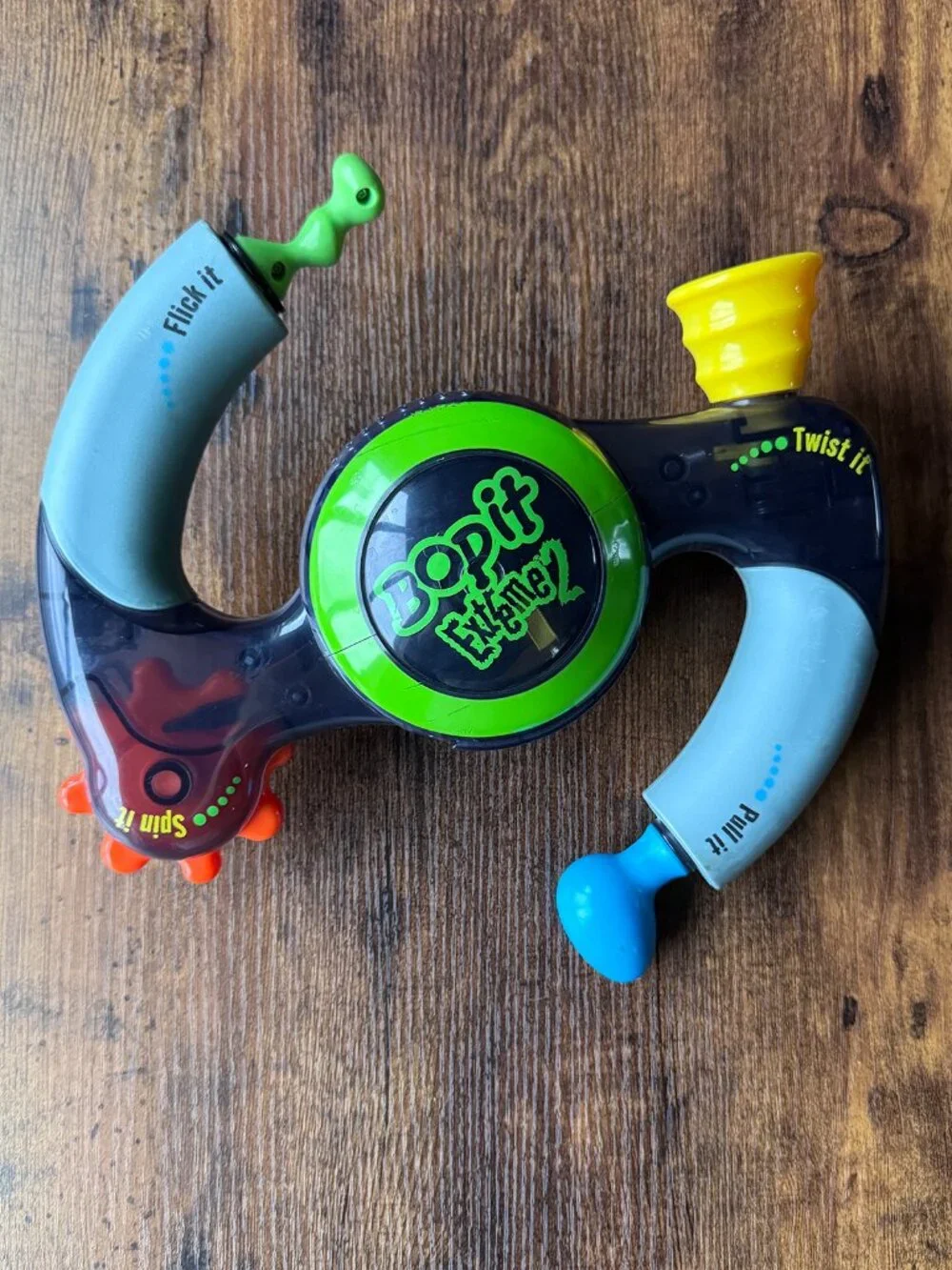 BOPIT EXTREME 2 VINTAGE 2002 HASBRO ELECTRONIC GAME